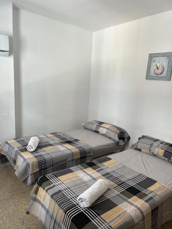 Pension La Parada Alicante Extérieur photo