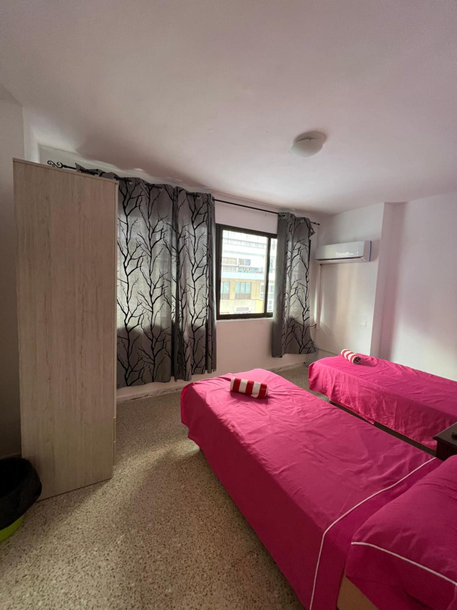 Pension La Parada Alicante Extérieur photo